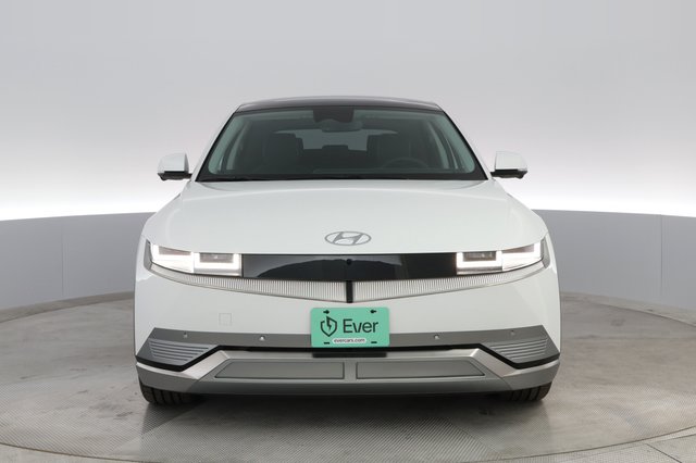 2023 Hyundai IONIQ 5 — photo 7 of 27