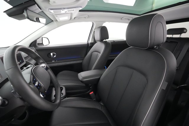 2023 Hyundai IONIQ 5 — photo 17 of 28
