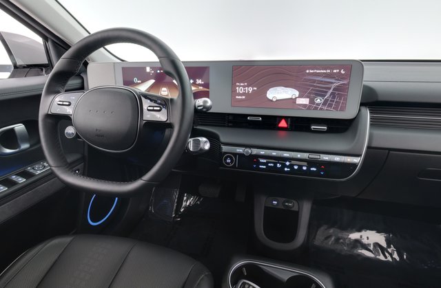2023 Hyundai IONIQ 5 — photo 3 of 28