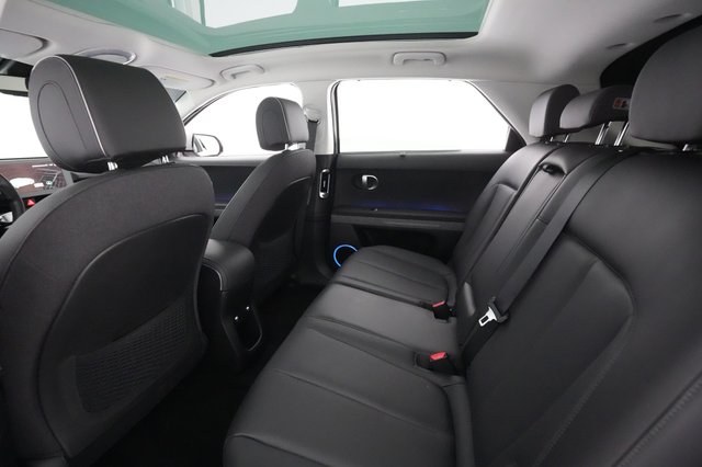2023 Hyundai IONIQ 5 — photo 18 of 28