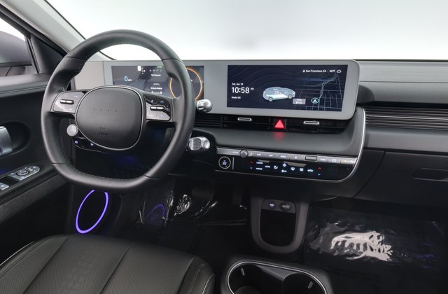 2023 Hyundai IONIQ 5 — photo 3 of 28