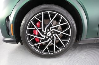 2021 Ford Mustang Mach-E — photo 11 of 23