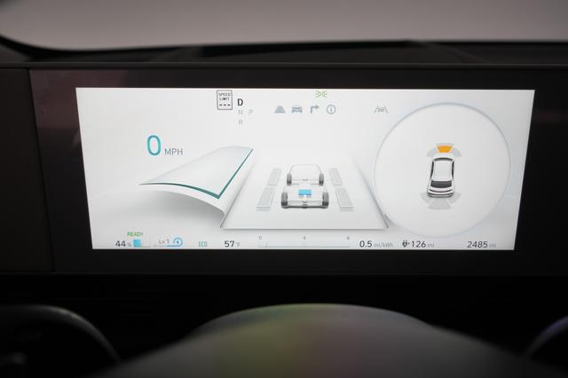 2023 Hyundai IONIQ 5 — photo 5 of 26