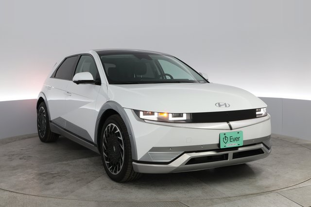 2023 Hyundai IONIQ 5 — photo 7 of 26