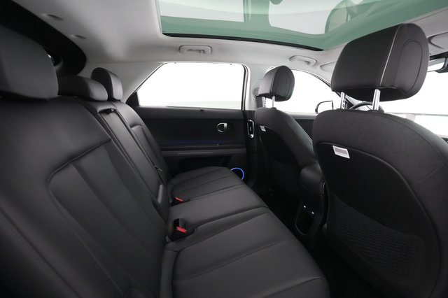 2023 Hyundai IONIQ 5 — photo 4 of 26