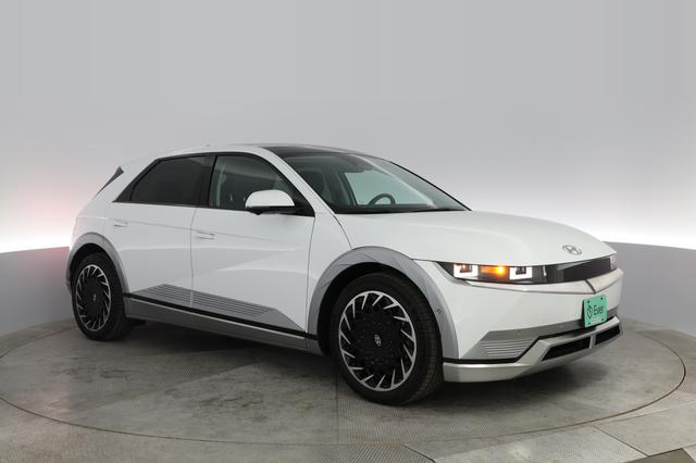 2023 Hyundai IONIQ 5 — photo 8 of 26