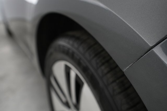 2019 Volkswagen e-Golf — photo 41 of 50