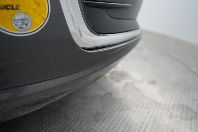 2019 Volkswagen e-Golf — photo 19 of 50
