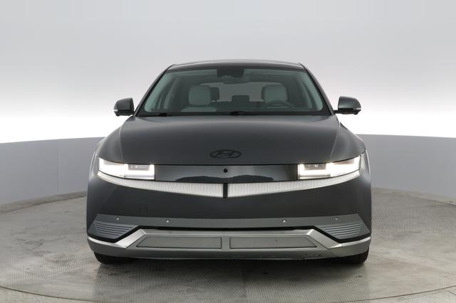 2022 Hyundai IONIQ 5 — photo 5 of 39
