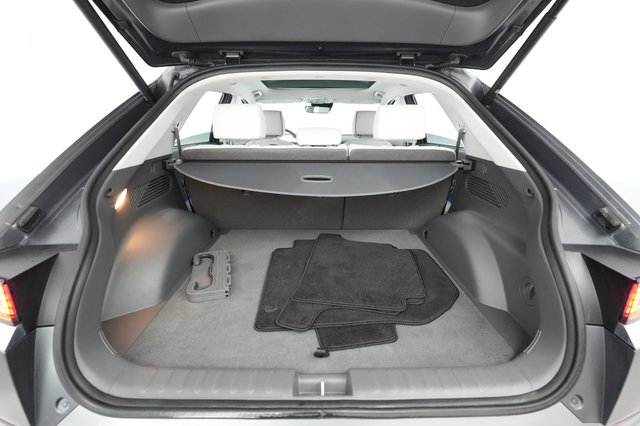 2022 Hyundai IONIQ 5 — photo 22 of 39