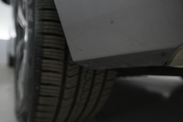 2021 Audi e-tron — photo 21 of 28