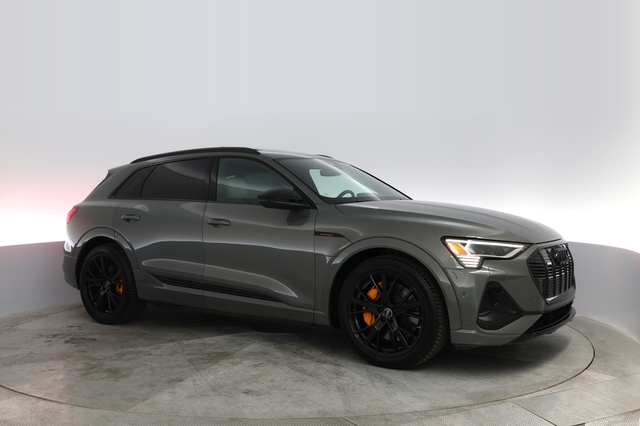 2022 Audi e-tron