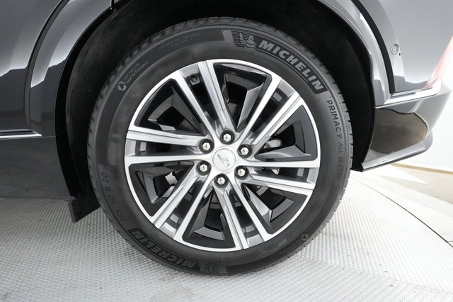 2023 Cadillac LYRIQ — photo 12 of 22