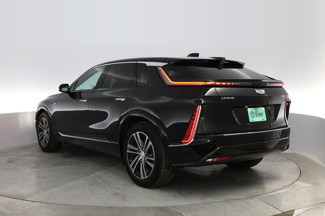 2023 Cadillac LYRIQ — photo 9 of 22