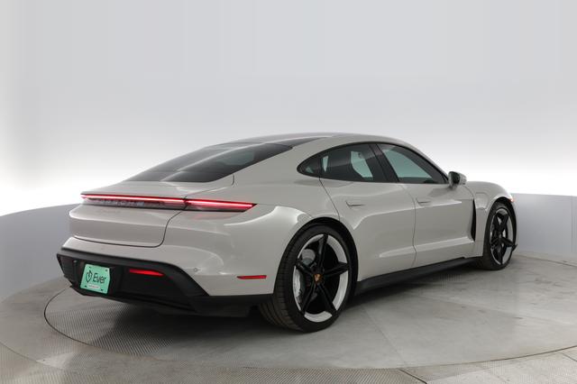 2021 Porsche Taycan — photo 2 of 29