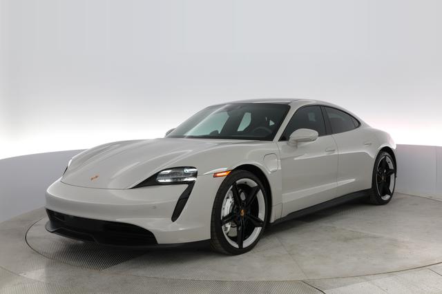 2021 Porsche Taycan — photo 5 of 29