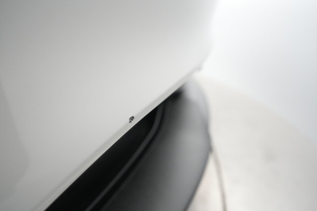 2021 Porsche Taycan — photo 26 of 29