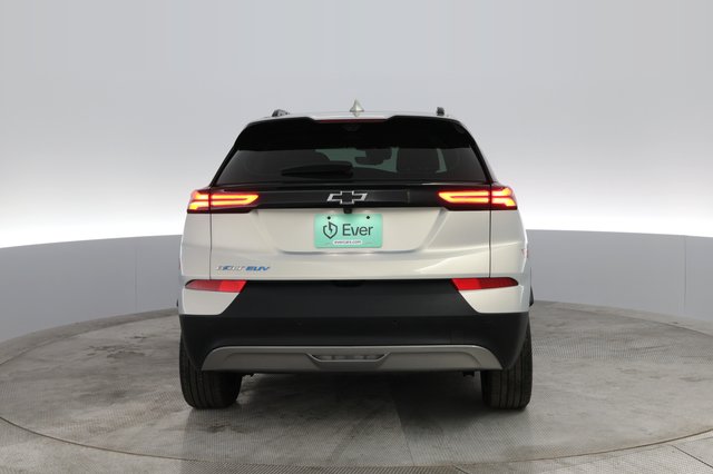 2023 Chevrolet Bolt EUV — photo 8 of 24