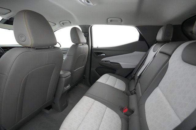 2023 Chevrolet Bolt EUV — photo 16 of 24