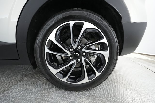 2023 Chevrolet Bolt EUV — photo 12 of 24