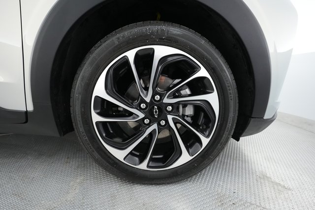 2023 Chevrolet Bolt EUV — photo 13 of 24