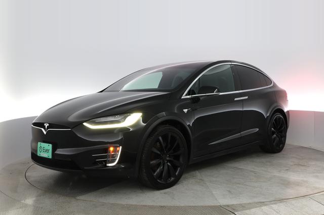 2019 Tesla Model X — VIN 5YJXCAE21KF162262