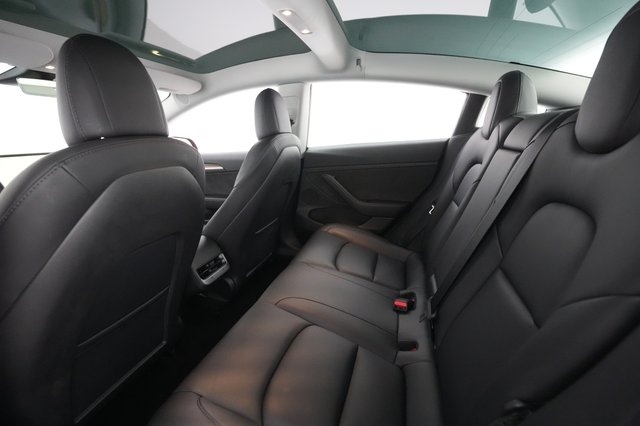 2023 Tesla Model 3 — photo 18 of 30