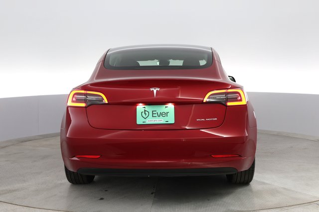 2023 Tesla Model 3 — photo 10 of 30