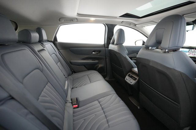 2023 Nissan Ariya — photo 20 of 28