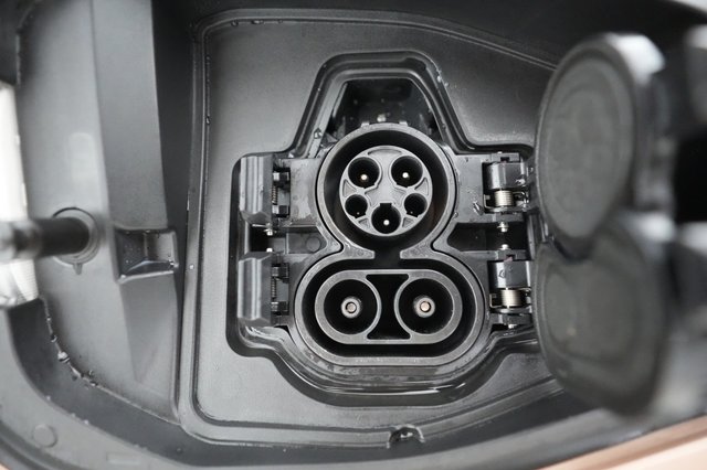 2023 Nissan Ariya — photo 23 of 28