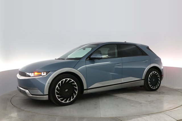 2023 Hyundai IONIQ 5 — photo 10 of 28
