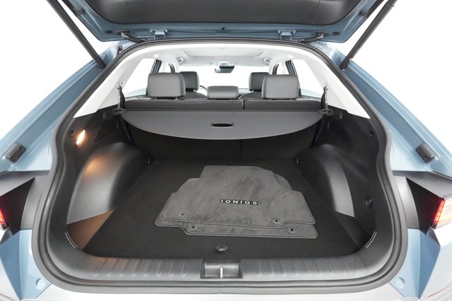 2023 Hyundai IONIQ 5 — photo 20 of 28