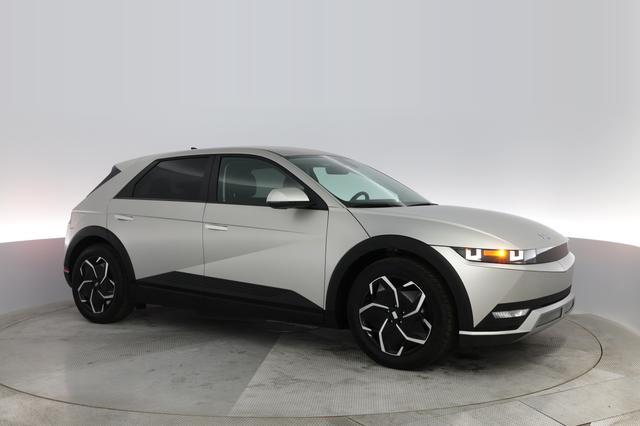 2024 Hyundai IONIQ 5 — photo 7 of 23