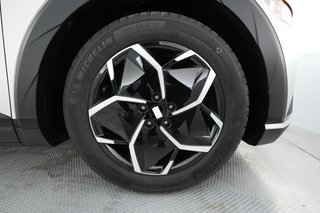 2024 Hyundai IONIQ 5 — photo 13 of 23