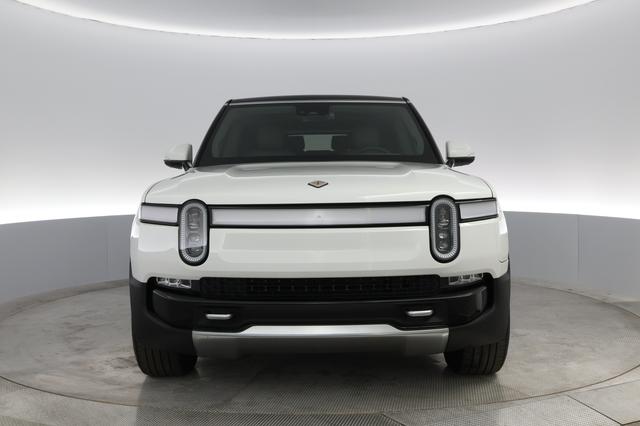 2023 Rivian R1S — photo 5 of 24