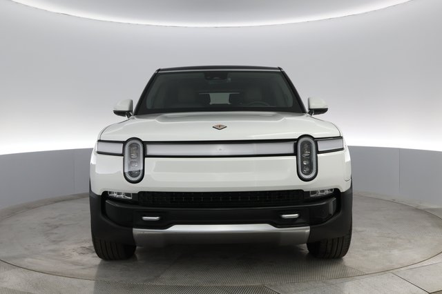2023 Rivian R1S — photo 5 of 24