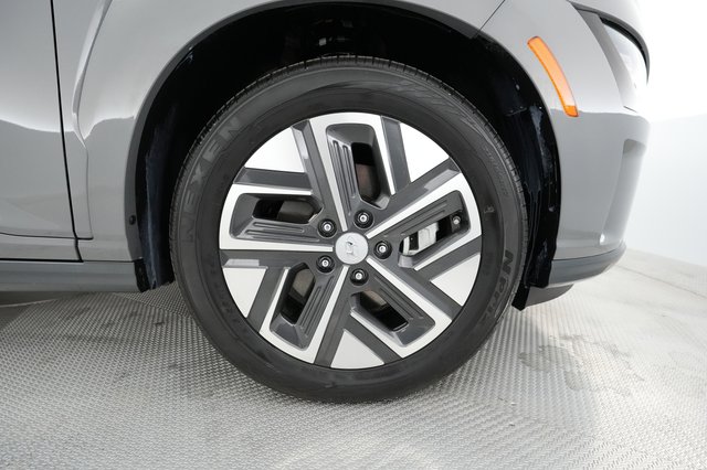 2023 Hyundai Kona — photo 15 of 27
