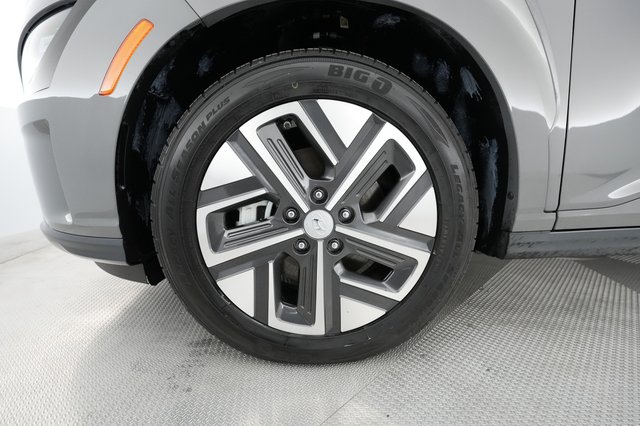2023 Hyundai Kona — photo 13 of 27