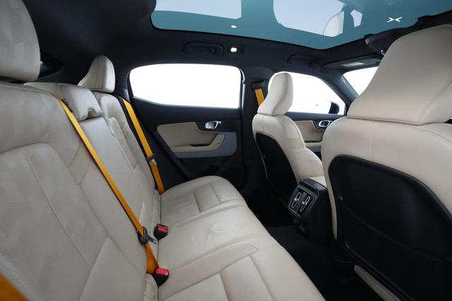 2021 Polestar 2 — photo 3 of 28
