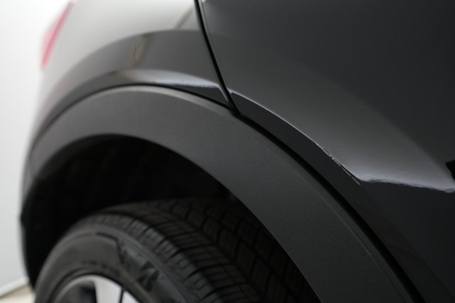 2023 Volvo XC40 Recharge — photo 26 of 31