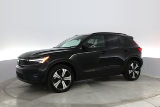 2023 Volvo XC40 Recharge — photo 9 of 31