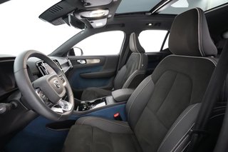 2023 Volvo XC40 Recharge — photo 14 of 31