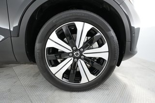 2023 Volvo XC40 Recharge — photo 12 of 31