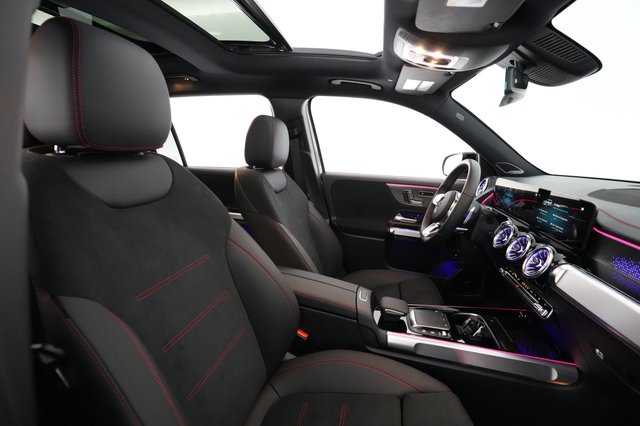 2023 Mercedes-Benz EQB — photo 19 of 25