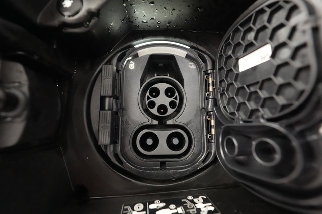2023 Mercedes-Benz EQB — photo 23 of 25