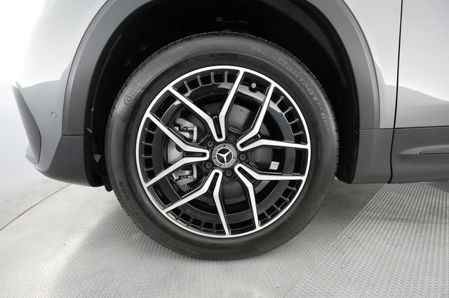 2023 Mercedes-Benz EQB — photo 13 of 25