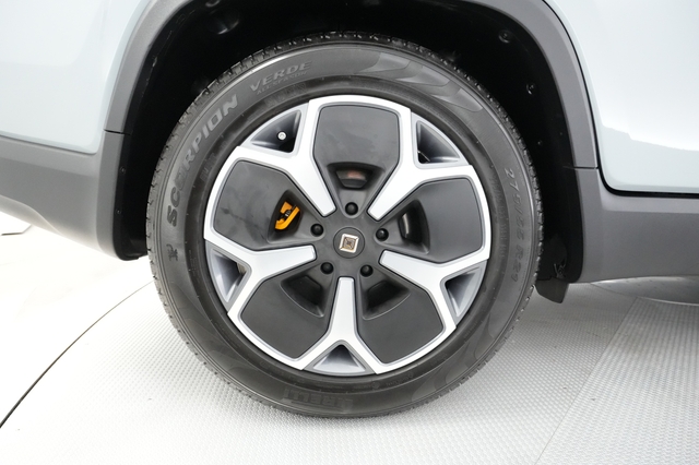 2022 Rivian R1T