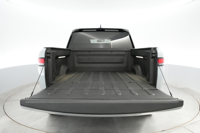 2022 Rivian R1T