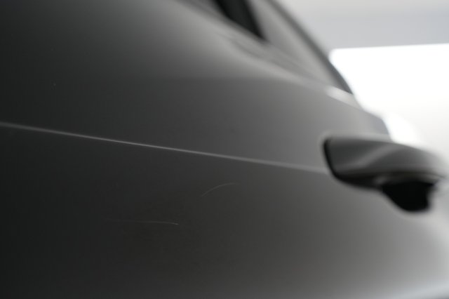 2022 Audi e-tron — photo 37 of 46