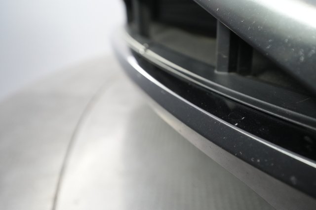 2022 Audi e-tron — photo 35 of 46
